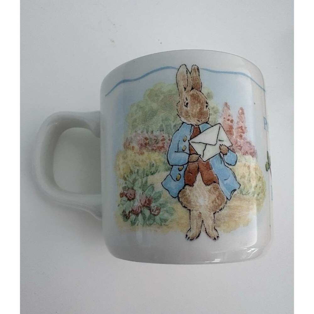 Vintage Wedgwood Peter Rabbit Frederick Warne Happy Birthday Mug England 1996